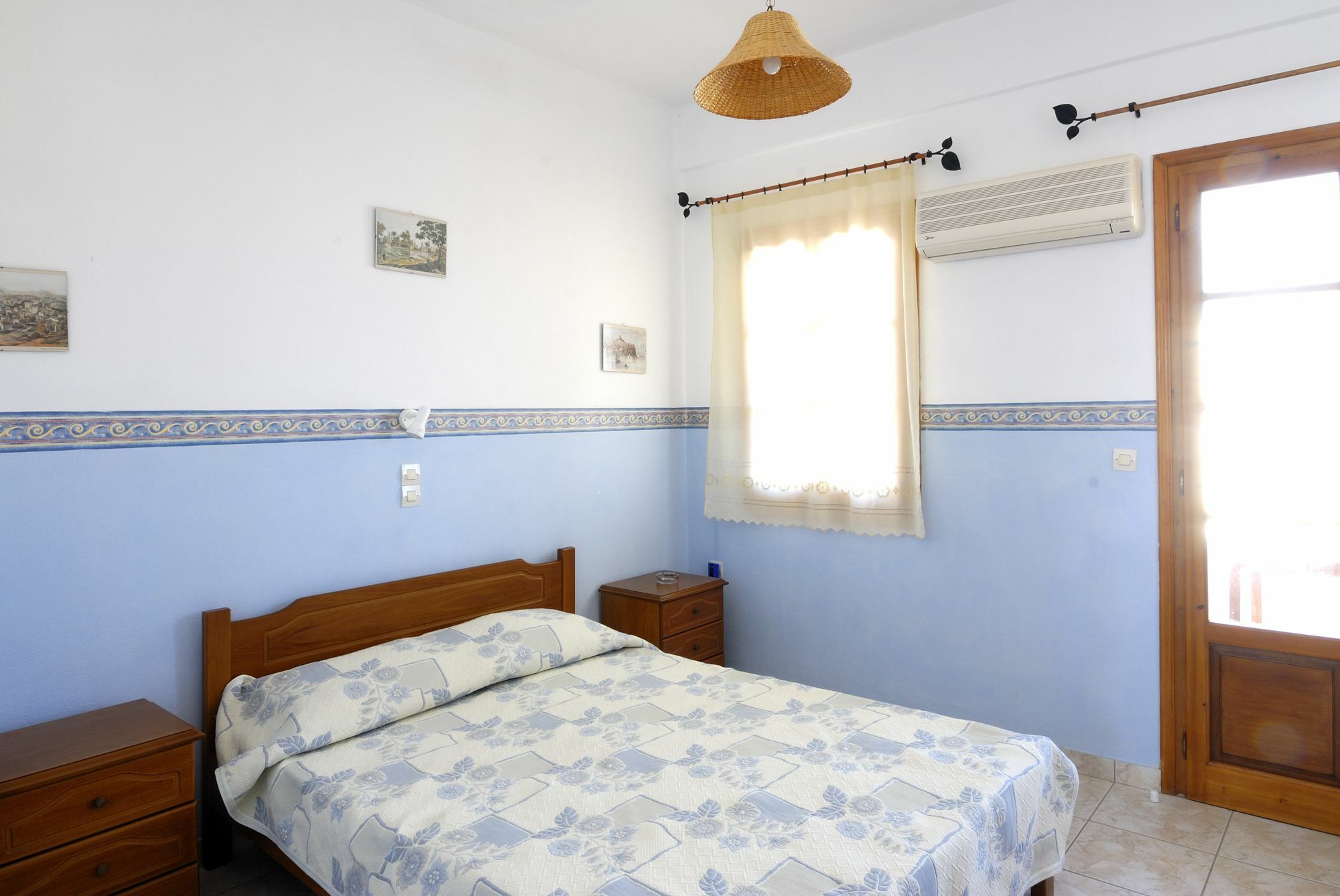 La Celestina Apartments Науса Экстерьер фото